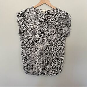 Kenar Small Black & White Leopard Short Sleeve Blouse Shirt Top Animal